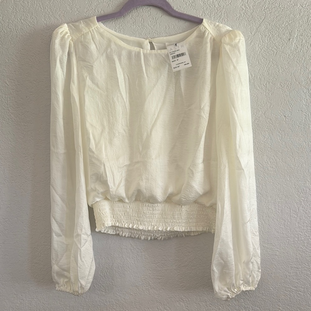 ASTR Top NWT